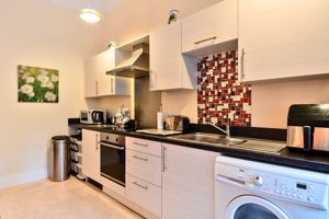 Photo 16- click for photo gallery